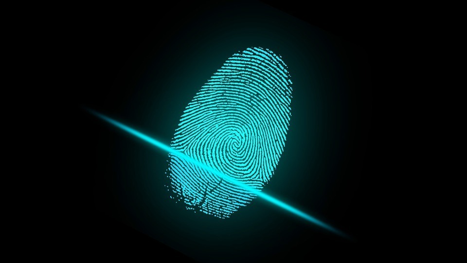 Belgio: trafugati dati biometrici di circa 2.000 dipendenti di Adecco