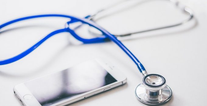 Sanità: informazioni dopo il triage, sì al link sul cellulare dei familiari