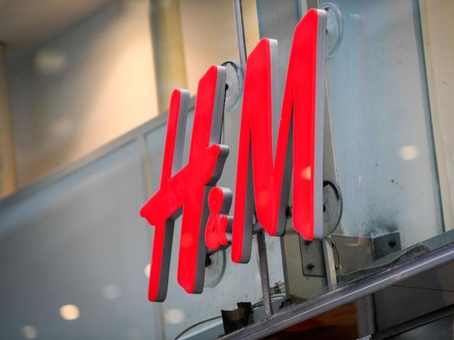 H&M, maxi multa da 35 milioni di euro per violazione della privacy dei dipendenti