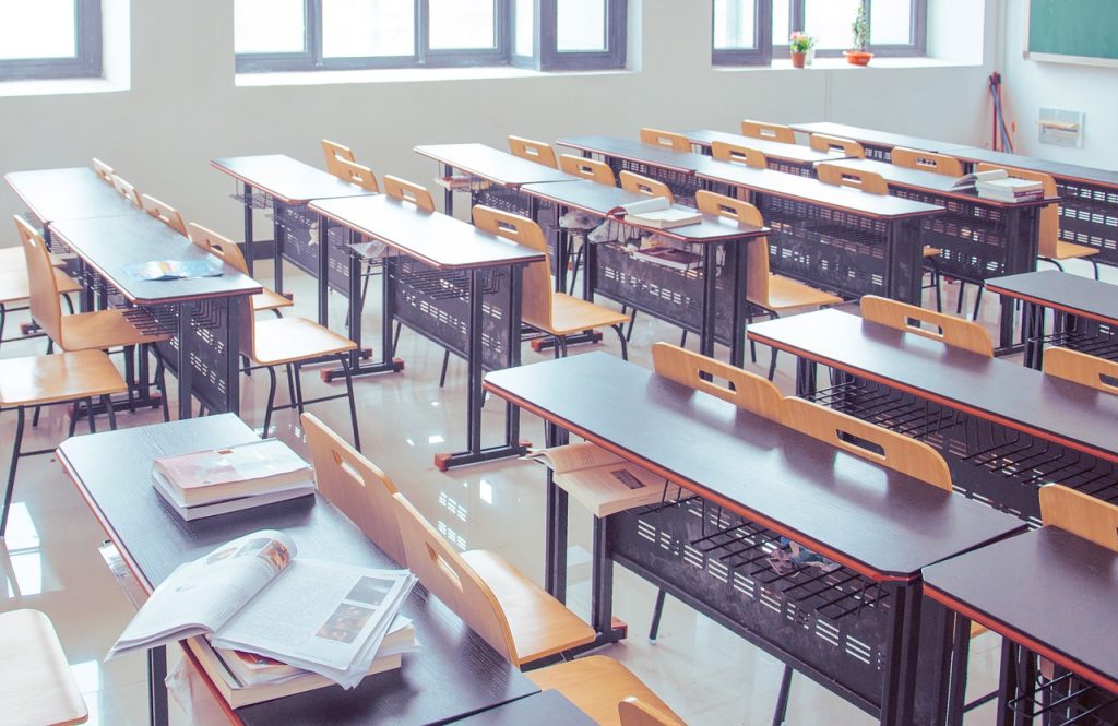 Scuola siciliana promuove la privacy tra i banchi di scuola