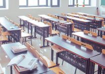 Scuola siciliana promuove la privacy tra i banchi di scuola Scuola siciliana promuove la privacy tra i banchi di scuola