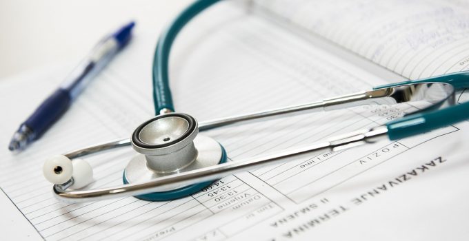 Dati sanitari smaltiti in un centro di riciclaggio pubblico, multato l’ospedale