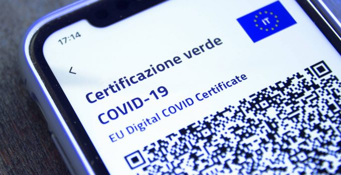 Green pass e accesso degli utenti agli uffici pubblici: il Garante privacy chiede informazioni alla Regione Siciliana