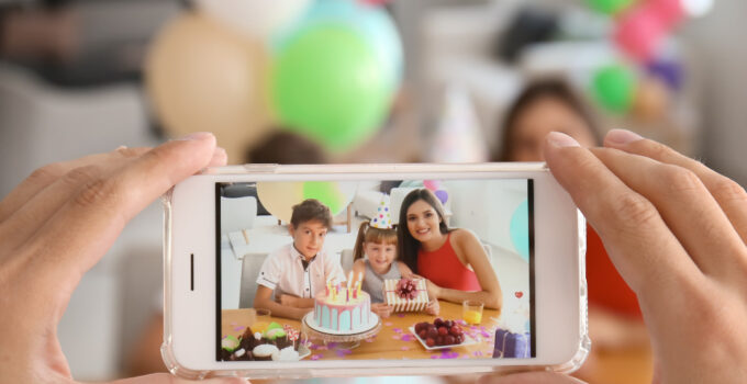 Sharenting – Suggerimenti ai genitori per limitare la diffusione online di contenuti che riguardano i propri figli
